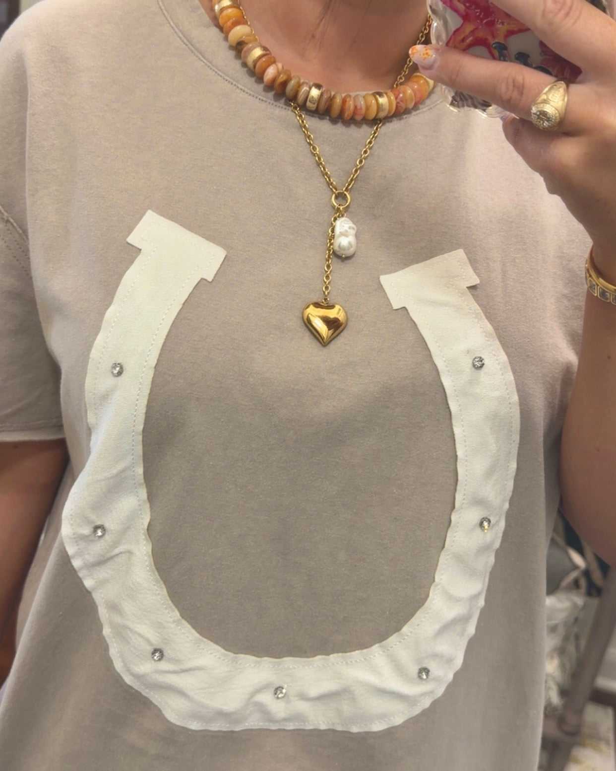 horseshoe tee